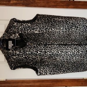 JM Collection Leopard Print Vest